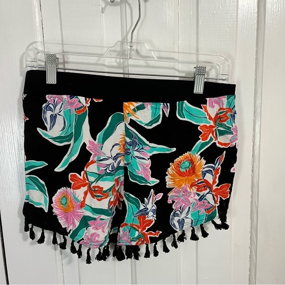 Trina Turk Beach Cover Up Shorts Black Tropical Print Tassels XS B - Picture 3 of 6